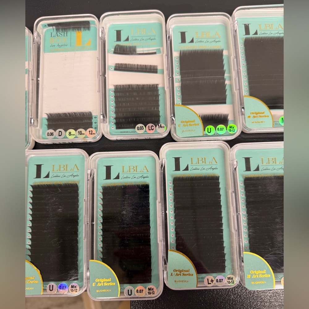 Lashbox LA LBLA lashes. 18 trays. Some opened and some brand new.